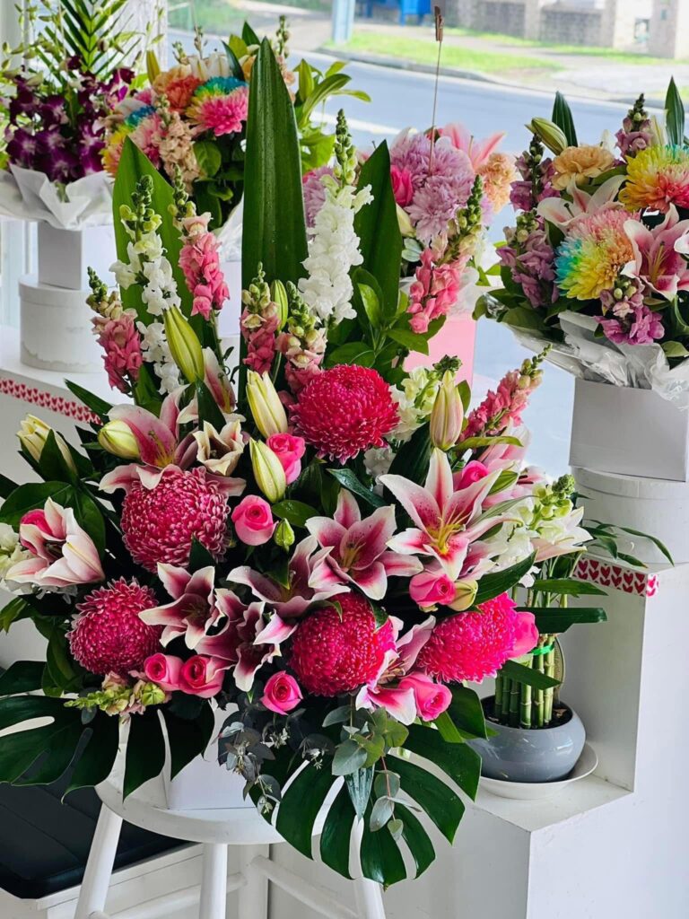 Product Title: Pink Lily & Rose Luxury Vase Arrangement Product Description: Make a lasting impression with this stunning Pink Lily & Rose Luxury Vase Arrangement. Expertly designed with vibrant pink oriental lilies, premium pink roses, disbud chrysanthemums, and seasonal blooms, this elegant floral display brings beauty, sophistication, and joy to any occasion. Presented in a stylish vase, the arrangement combines rich pink tones with lush greenery to create a striking centerpiece that is perfect for birthdays, anniversaries, congratulations, thank-you gifts, new baby celebrations, or simply brightening someone’s day. Each arrangement is handcrafted by our florists using fresh, high-quality flowers to ensure a beautiful and memorable gift. Features: * Premium pink oriental lilies and roses * Large disbud chrysanthemums and seasonal flowers * Professionally arranged in a stylish vase * Fresh, vibrant, and long-lasting blooms * Suitable for all special occasions Perfect For: * Birthday celebrations * Anniversary gifts * Congratulations and achievements * New baby arrivals * Get well wishes * Home or office decoration A luxurious floral arrangement filled with elegance, colour, and heartfelt sentiment. 🌸💕✨
