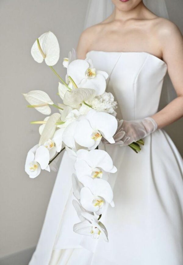 WEDDING BOUQUET